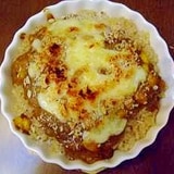 玄米でガーリックライスのチーズカレードリア